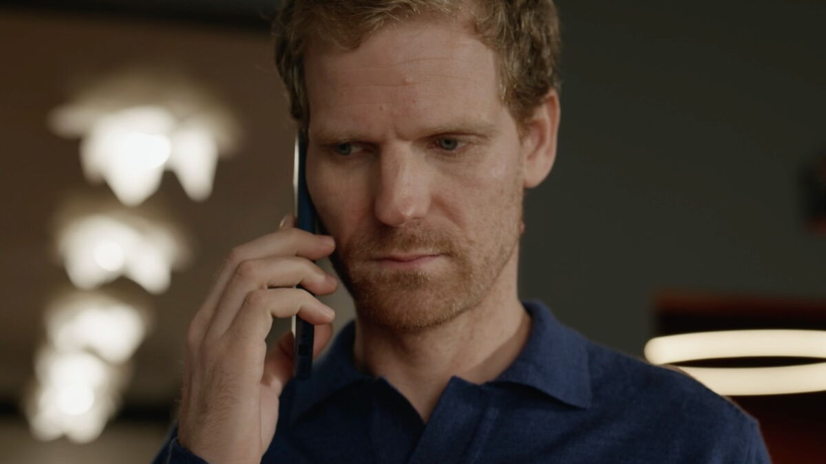 Constantin Balsan (Un si grand soleil) se confie sur la chute de Yann : “Il est mis à pied et placé en garde-à-vue” – Télé-Loisirs