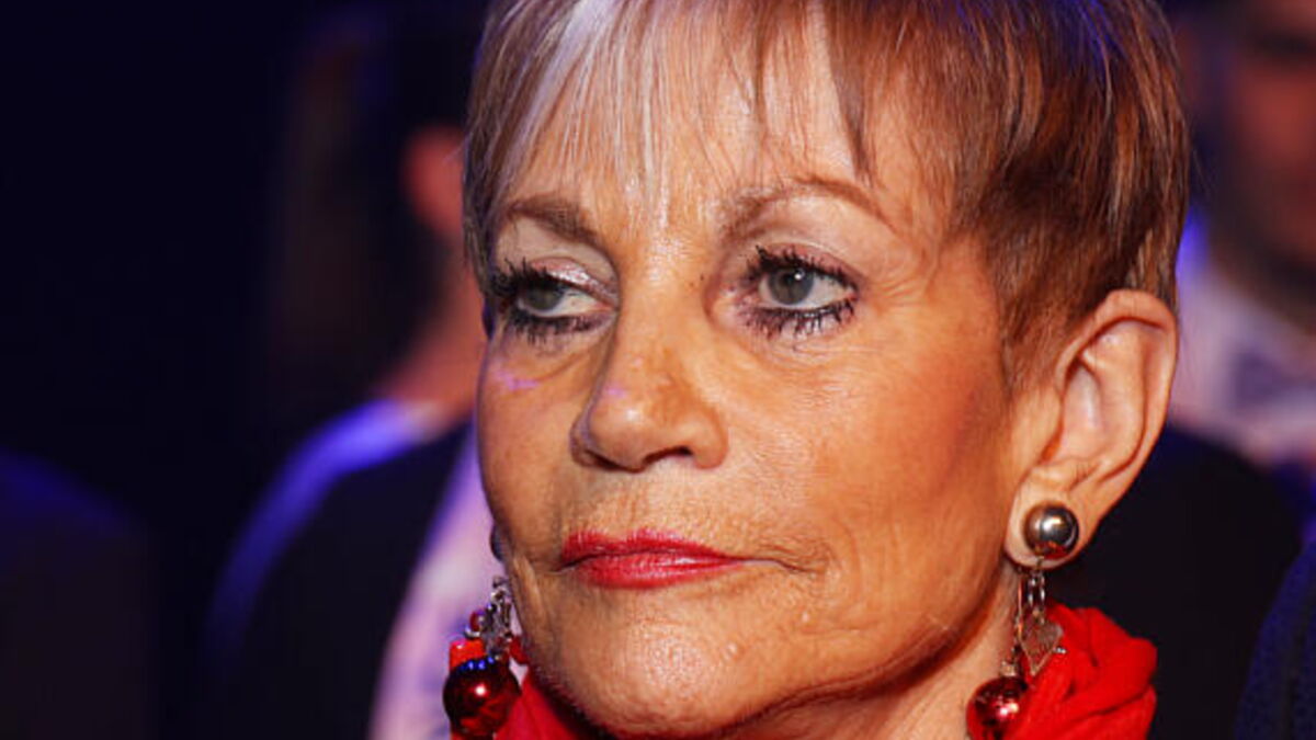 “Il s’en fiche complètement” : Isabelle Morini-Bosc nous dévoile la drôle de réaction de Cyril Hanouna à sa participation aux Traîtres – Télé-Loisirs