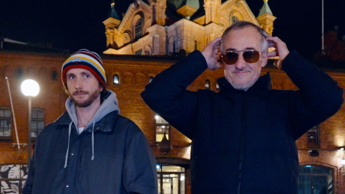 Exclu. Sébastien Thoen et Baptiste Lecaplain racontent les coulisses de leur émission d’aventures Agence Tourisme : “C’est un échappé beauf” – Télé-Loisirs