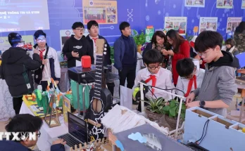 إطلاق منظومة العلوم والتكنولوجيا والهندسة والرياضيات، والاحتفاء