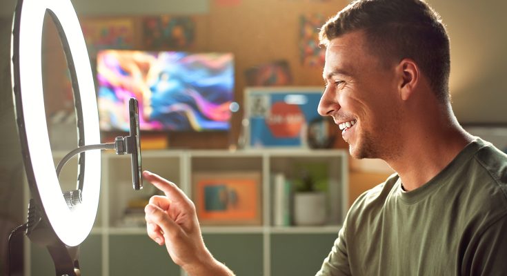 كيف يعيد الذكاء الاصطناعي هندسة صناعة المحتوى؟