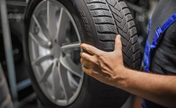 القيادة الآمنة تبدأ الإطارات.. يجب فحصه الانطلاق؟