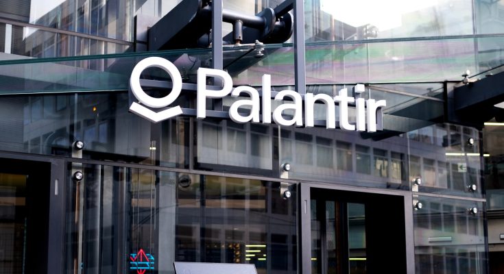 عهد ترمب.. مطاردة المهاجرين أمريكا بسلاح الذكاء