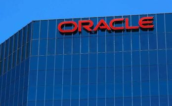 أوراكل تعتزم جمع مليار دولار لتوسيع بنيتها
