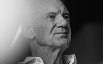 أدريان نيوي يكشف مقاربة تصميم سيارة أستون