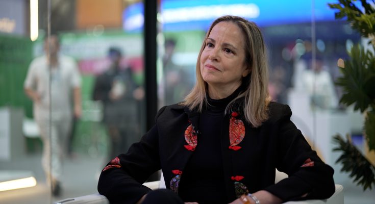 آمي بيك للجزيرة الحوسبة المكانية تعيد تشكيل