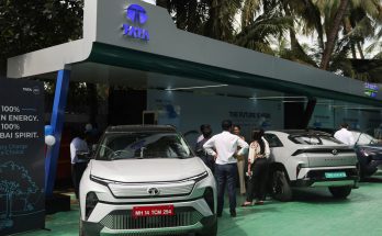 تضاعف مبيعات السيارات الكهربائية بالهند 2025