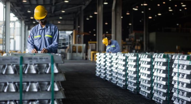 الإمارات للألمنيوم تحصل تمويل بقيمة مليارات دولار