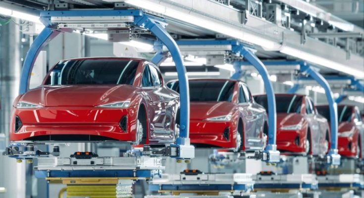 صدمة سوق السيارات.. لماذا موديلات 2022 الأسوأ