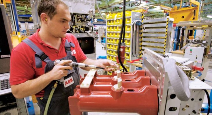 ارتفاع الأجور ألمانيا 2025 رغم تباطؤ الإنتاجية