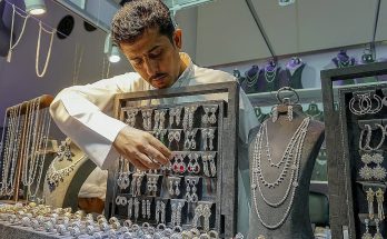 أسعار الذهب دبي تقفز اشتعال التوترات الجيوسياسية