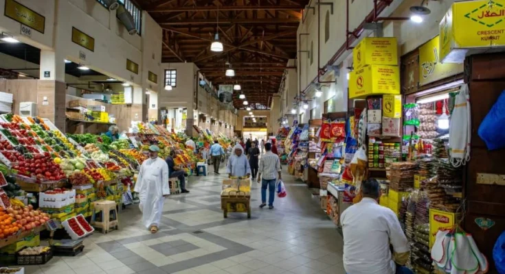 الكويت تحظر تصدير السلع الغذائية.. الأسباب والعقوبات