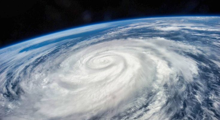 سلاح الأعاصير.. مشروع فضائي يثير الجدل