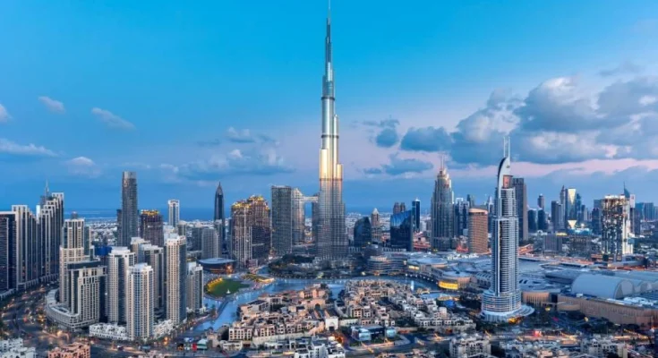 الإمارات تطمئن: نمتلك مخزوناً استراتيجياً للسلع الأساسية